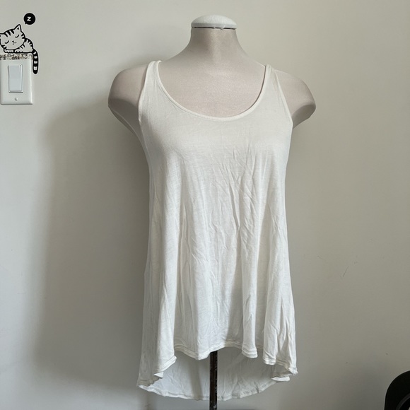 F21 white top